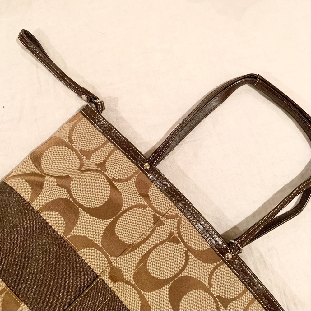 Coach | Classic C Bucket Tote Bag